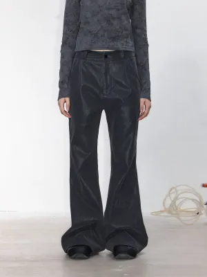 Embossed 3D pockets Flared leather pants