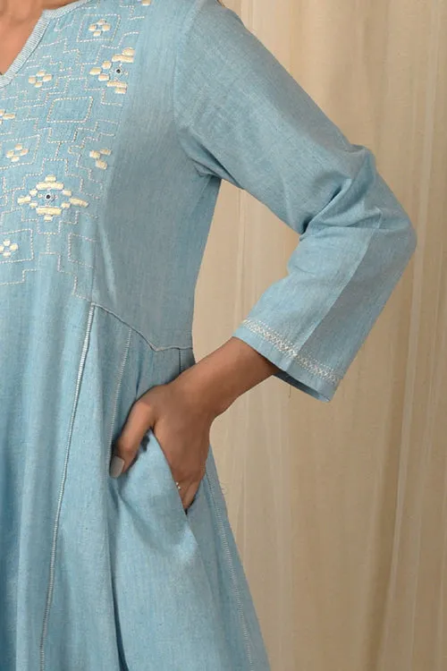 Rangsutra Baori Blue Hand Embroidered 3Q Sleeve Kurta