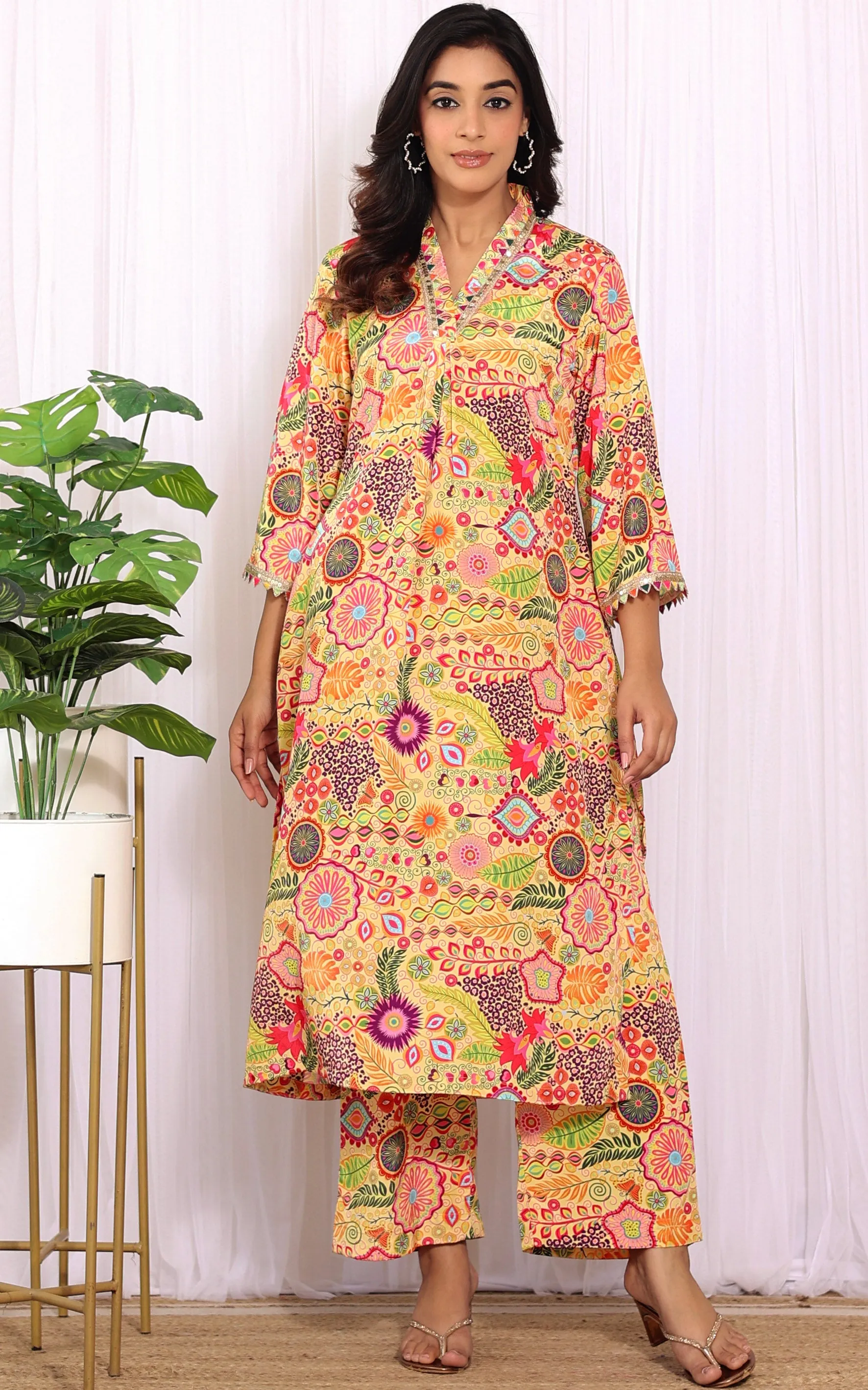 Yellow Kitschy Printed Crepe Kurta Co-ord Set